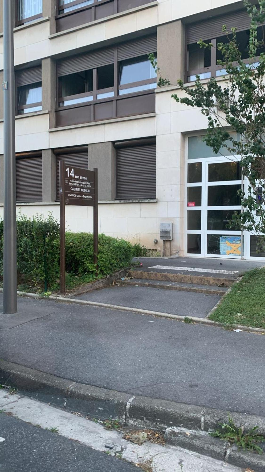 Reims Centre-Ville - 2 Chambres - 6 Personnes Au 1 Er Etage แร็งส์ ภายนอก รูปภาพ