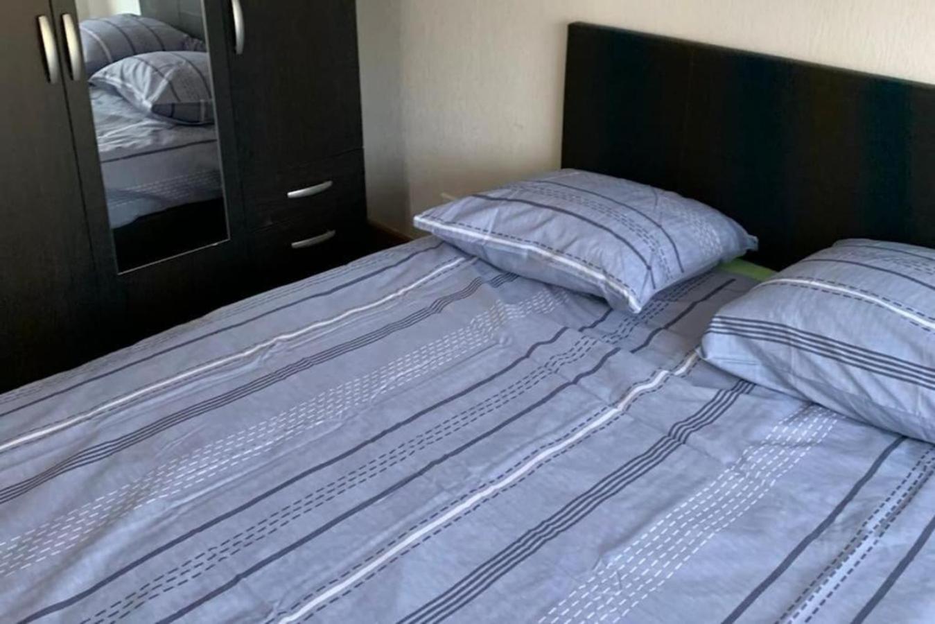 Reims Centre-Ville - 2 Chambres - 6 Personnes Au 1 Er Etage แร็งส์ ภายนอก รูปภาพ