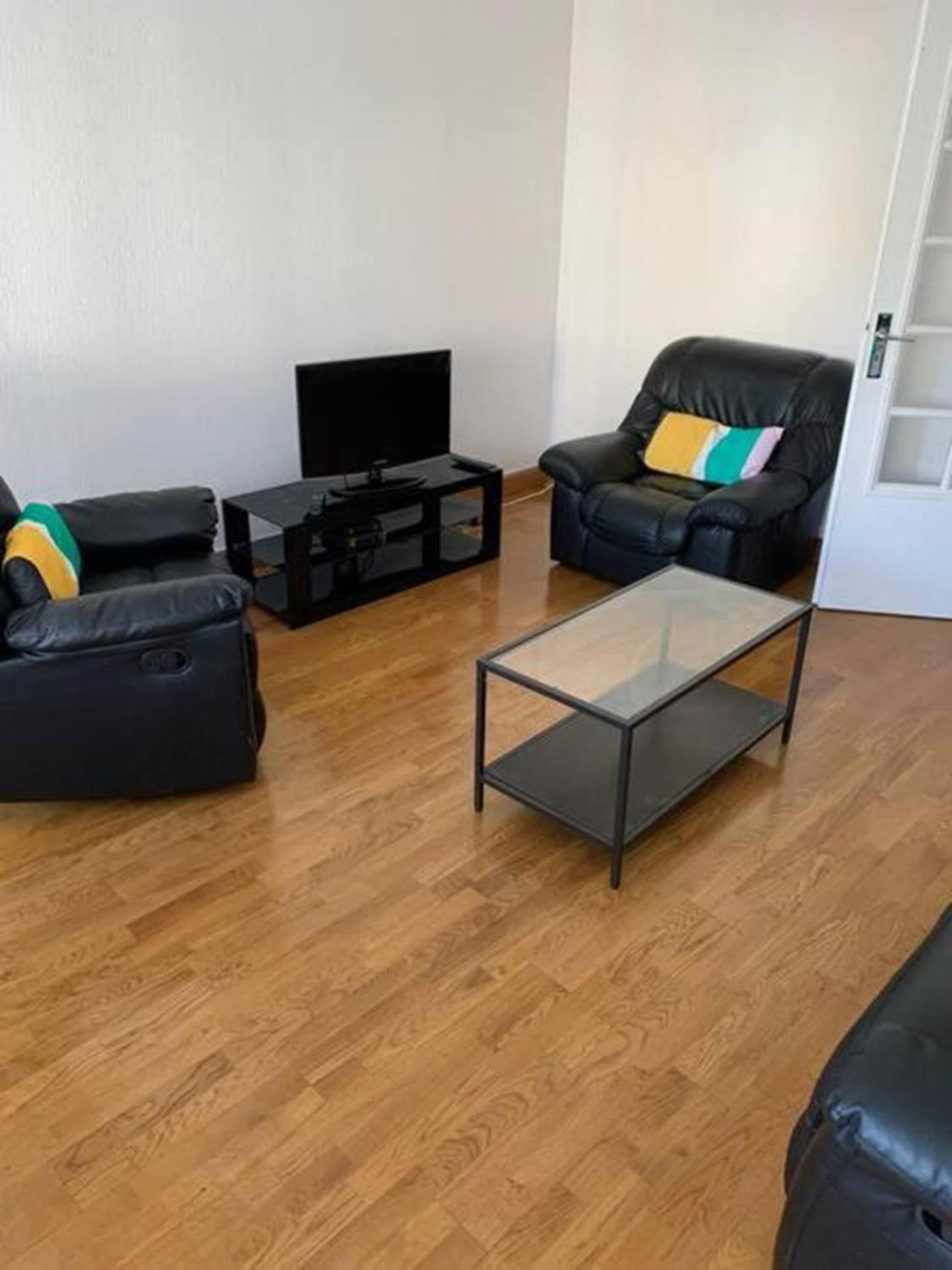 Reims Centre-Ville - 2 Chambres - 6 Personnes Au 1 Er Etage แร็งส์ ภายนอก รูปภาพ